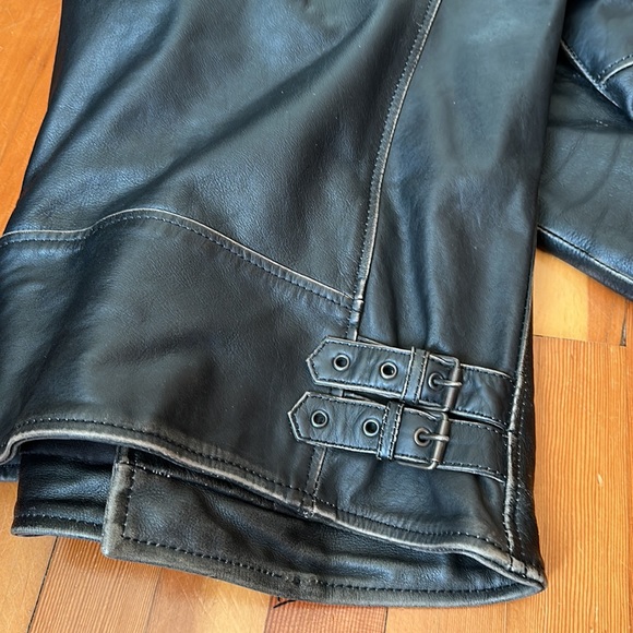 Danier Black Vintage Leather Biker Jacket - Picture 14 of 15